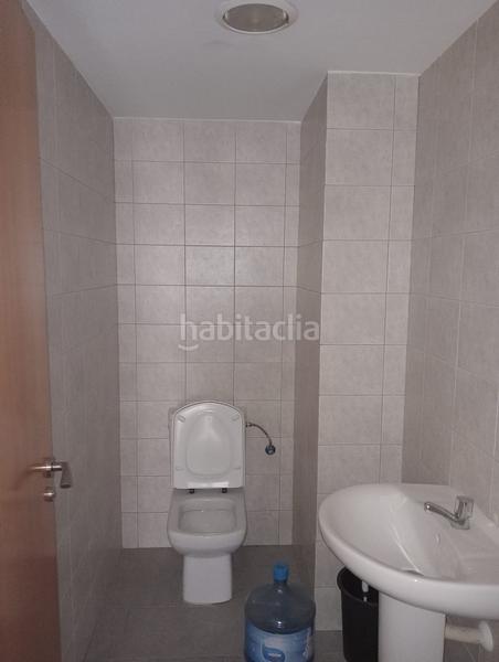 Foto e0bff94f-adf3-4d25-bf0f-4e64e8ea0609. Location local commercial dans Piscinas Villarreal / Vila - real