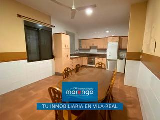 Maison jumelée à Avenida Alemania-Italia. Venta de casa en vila-real