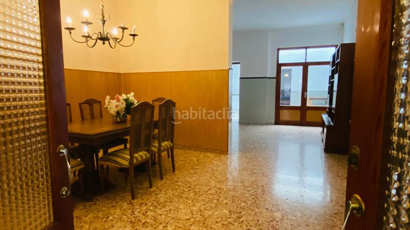 Foto 03ba661d-2f5d-4a53-8d18-9905e24538e4. Piano terra con camino in Centro Villarreal / Vila - real