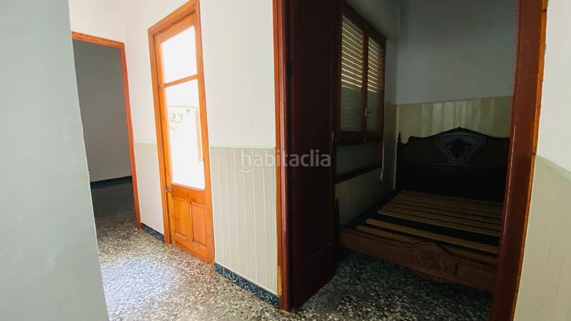 Foto 46939a42-5013-41da-8af8-fa637f8f6fc2. Piano terra con camino in Centro Villarreal / Vila - real