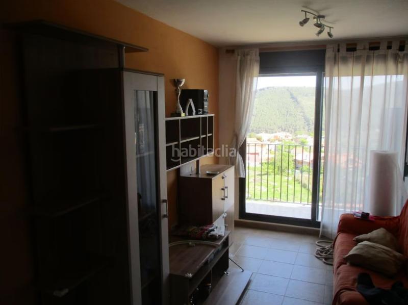 Foto e01e7e0f-3b5b-48ee-b249-bb901588d160. Àtic amb xemeneia aparcament piscina a Bejís