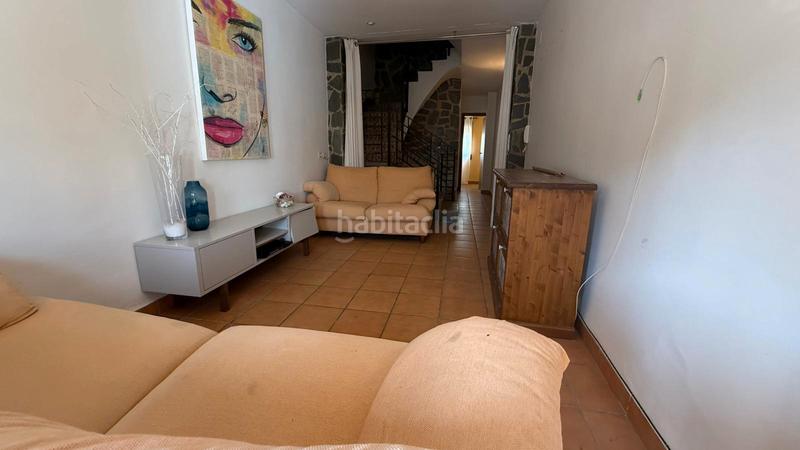 Foto a18d403a-6a26-4535-96b3-6042ec4b64fd. Casa adossada a Ayódar