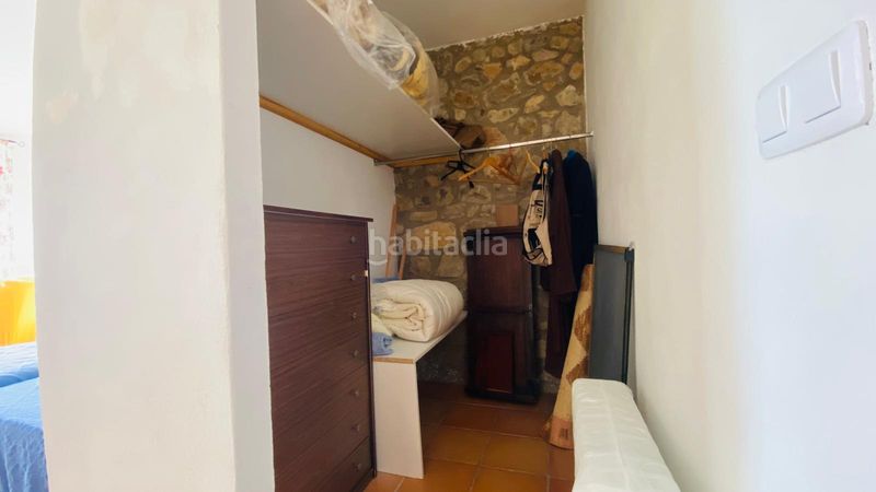 Foto 9510c761-b10c-4e4d-a36b-fca829776e9a. Casa adossada a Benafigos