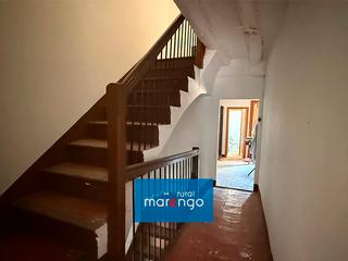 Casa adossada a Forcall. Enrome casa a la venta en forcall