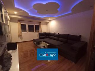 Casa adossada a Madrigal. Casa reeformada en venta en vila-real