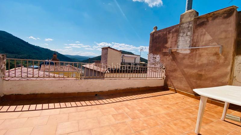 Foto 9021747f-692c-45b7-8eb2-591637afefa5. Casa  a la venta en Azuébar