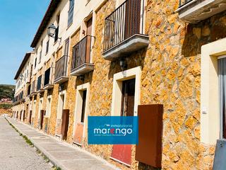 Casa adossada a Valdelinares. Adosado a la venta en valdelinares