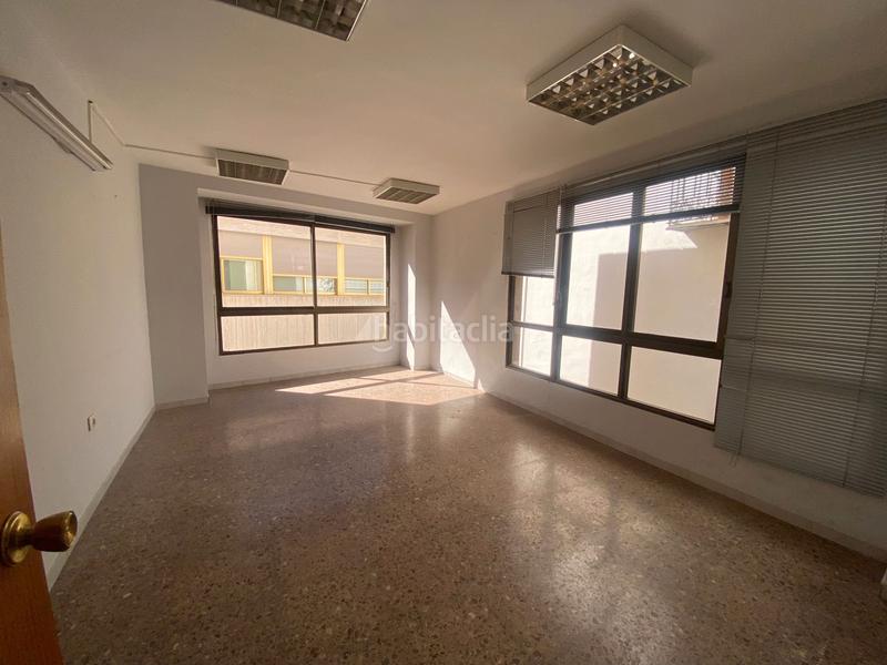 Foto bd178a34-d296-44c4-9771-608817447835. Alquiler oficina /despacho en pleno Centro de vila-real en alquiler en Villarreal / Vila - real