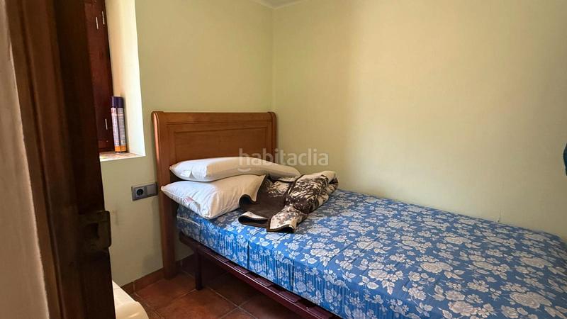 Foto 7444b4f2-a132-4aab-b7e7-87e595d7c08c. Casa aparellada amb xemeneia a Villafranca del Cid