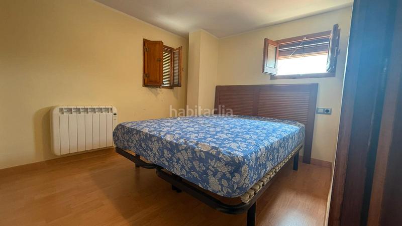 Foto 75ae36f5-75f8-45d2-b42e-5d7ab50dc0e1. Casa aparellada amb xemeneia a Villafranca del Cid