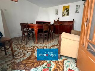 Maison à Benafigos. Casa a la venta en benafigos
