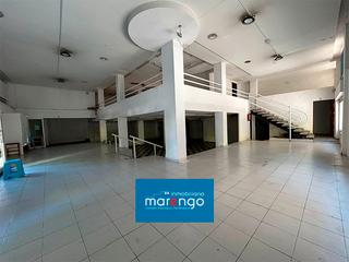 Local Comercial a Avenida Alemania-Italia. Enorme local comercial a la venta en vila-real