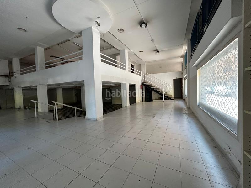 Foto bc762fd0-7902-436d-86b9-ece88be8609b. Local comercial a Avenida Alemania-Italia Villarreal / Vila - real