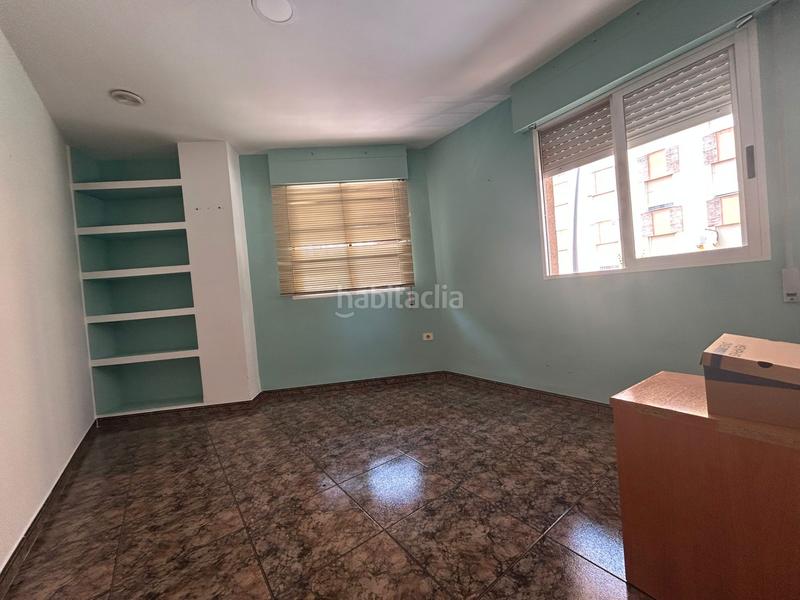 Foto 56d6f626-d2f5-4264-a677-23037a1ee0f2. Piso entresuelo en venta en vila-real en Centro Villarreal / Vila - real