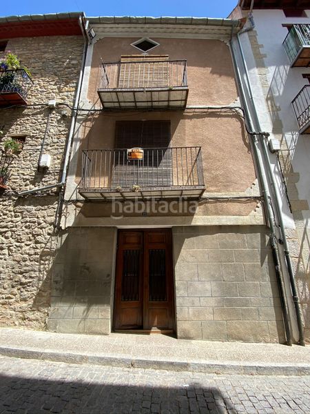 Foto a27d42f5-b0d8-4c32-bd1c-38bdfd9ece75. Casa a Morella