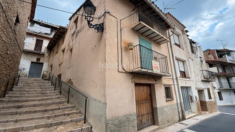 Foto 60cb2d90-3bf6-48dd-be79-6664af7629e0. Casa  a la venta en Cinctorres
