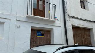 Casa a Puebla de Arenoso. Casa a la venta en los calpes