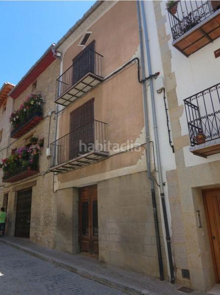 Foto 9185f7c2-ee7b-4986-9a21-321b7a143152. Casa  señorial a la venta en Morella