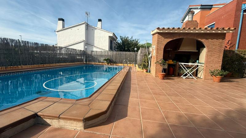 Foto 0729e6b6-2a14-4327-a431-29205c52ba0e. Xalet amb xemeneia calefacció aparcament piscina a Burriana