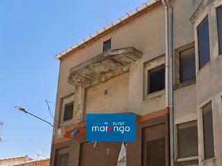 Maison à Villafranca del Cid. Casa con potencial en villafranca del cid