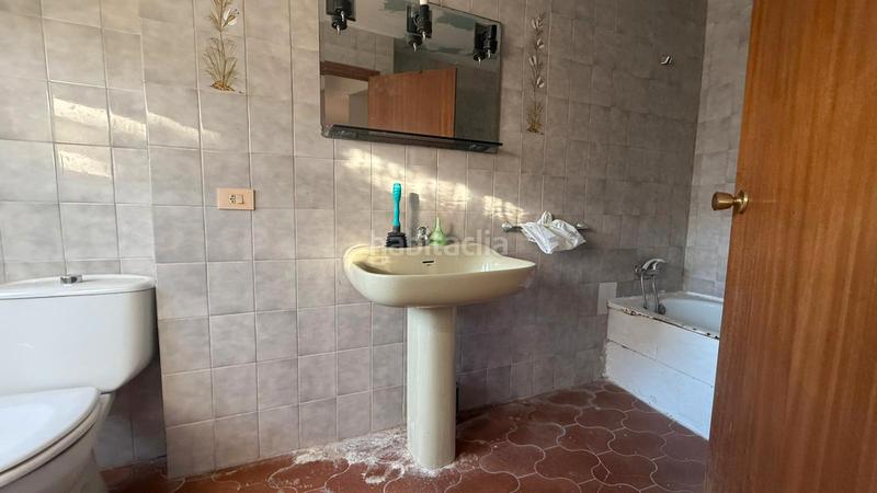 Foto 8ff923af-c1ef-4034-86fd-409e3e69e6f0. Casa in Artana