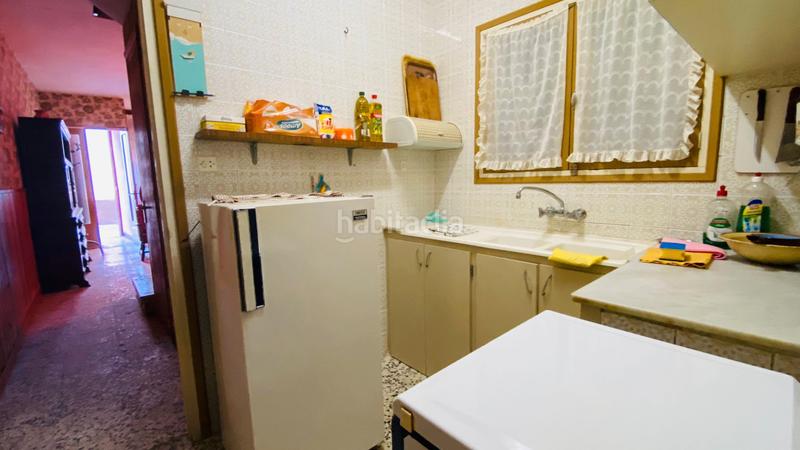 Foto 05c59a8d-64c4-4c33-8f0f-afcdd81172d0. Casa aparellada amb aparcament a Forcall