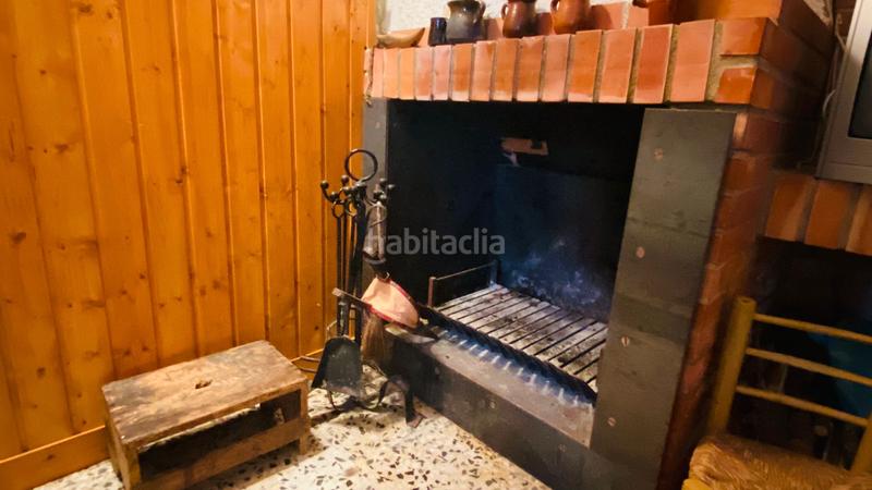 Foto 20f15137-98bd-455c-9c1b-76a486002c74. Casa aparellada amb aparcament a Forcall