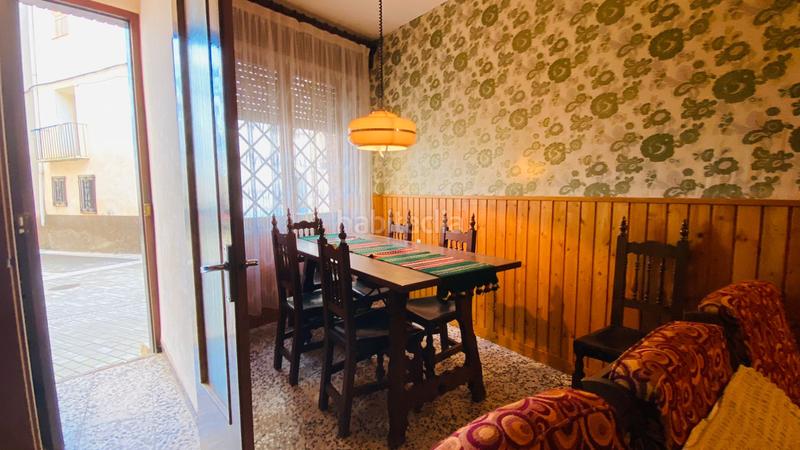 Foto 5e092f61-34c4-4cff-be57-b9fbe905f4c3. Casa aparellada amb aparcament a Forcall