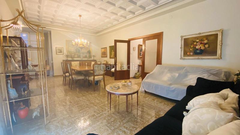 Foto 1d8a6e49-d397-4025-ae15-5d904a1ec4a0. House with parking in Madrigal Villarreal / Vila - real