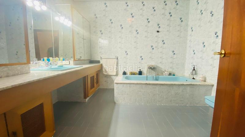 Foto 26727d3c-91a7-4b94-b690-ebfdcfe21450. House with parking in Madrigal Villarreal / Vila - real