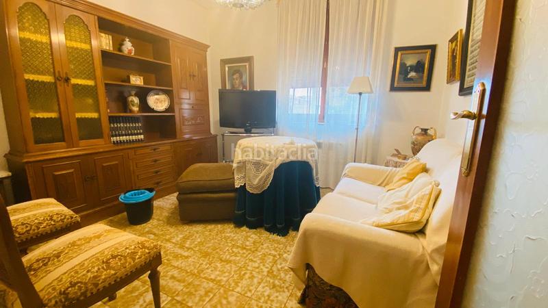 Foto 8816014c-5b30-4c69-97ca-96ef0a99fd2f. House with parking in Madrigal Villarreal / Vila - real