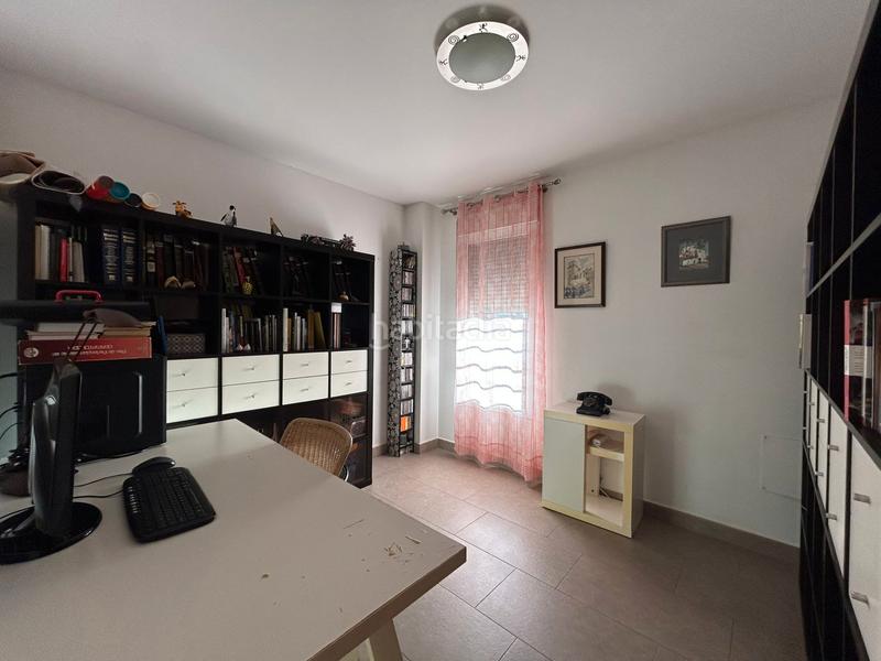 Foto c77eaecf-8ebc-4a15-9254-f2f452486160. Chalet  urbano en venta en vila-real en Madrigal Villarreal / Vila - real