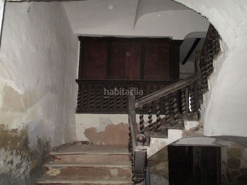 Foto 16f9b10c-7b6b-4634-92b9-2547157c0812. Casa amb xemeneia a Rubielos de Mora