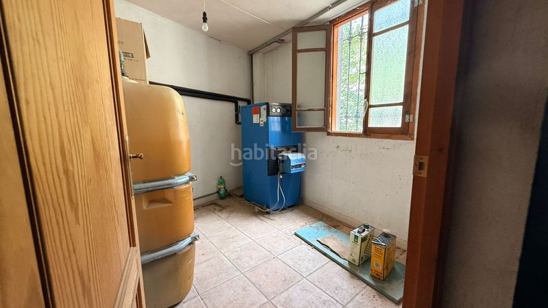 Foto a57be248-da03-4fe8-a71e-b115c9eb6261. Casa amb xemeneia calefacció a Morella