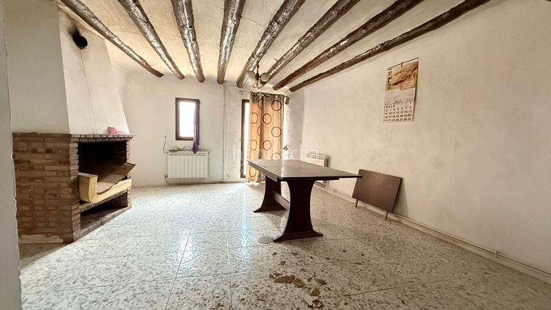Foto c5ea2094-a94f-4839-8204-800509e0969a. Casa amb xemeneia calefacció a Morella