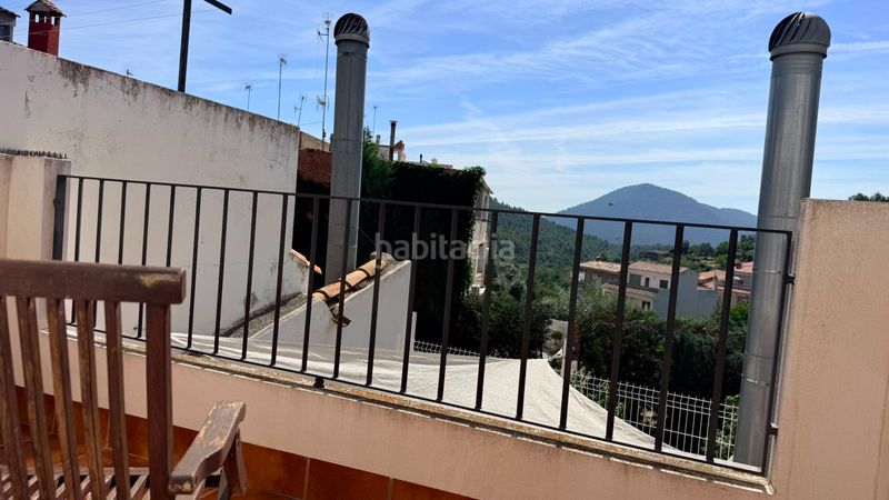 Foto c5aafbcc-47c3-4c71-acc9-6496db1d2bac. Casa amb xemeneia calefacció a Suera