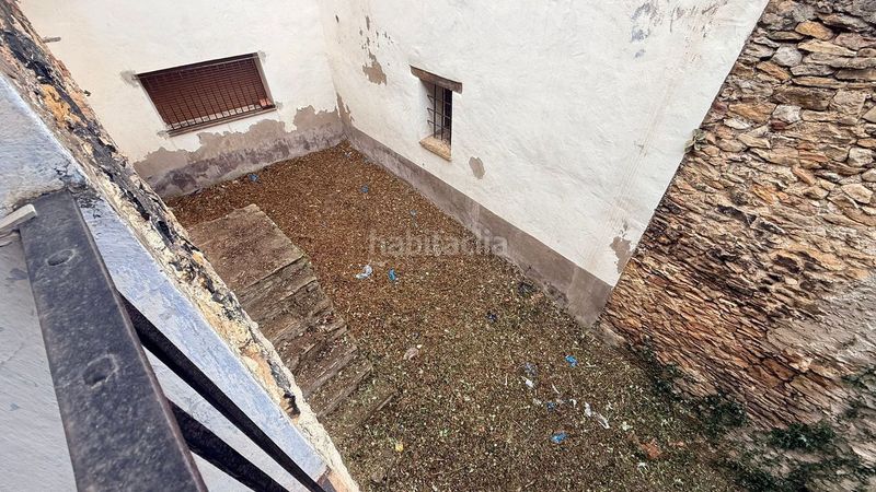 Foto 1dd465d1-f394-4e9b-899d-14e2fe8c8759. Chalet en calle isabel belsa 18 en Mosqueruela