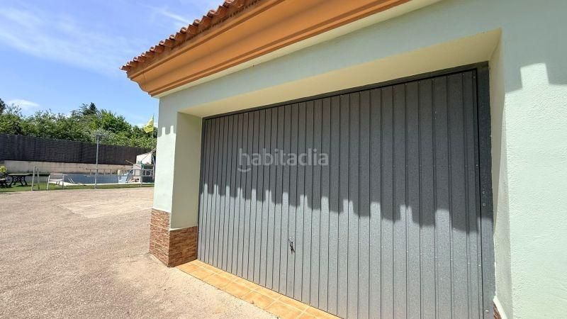 Foto 410699ff-b9b0-4d90-a400-ffdf0c3e8334. Xalet amb aparcament a Onda