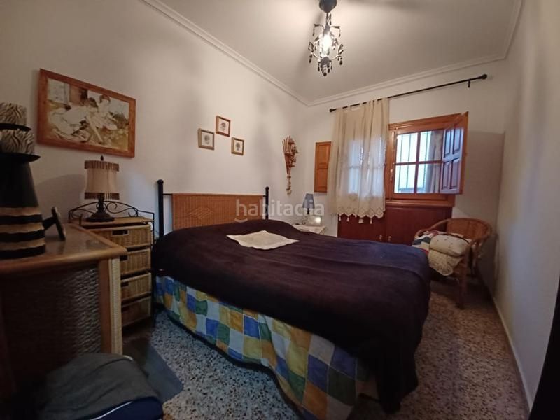 Foto b5ec7f47-b2e8-4285-9841-c32dd544b957. Etagenwohnung in Montán