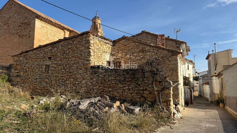 Foto a24ce87b-e55b-4234-8459-ead47c36fb62. Casa a Zucaina
