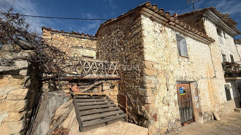 Foto c360993e-68f2-4ea5-927b-459953579aa9. Casa a Zucaina