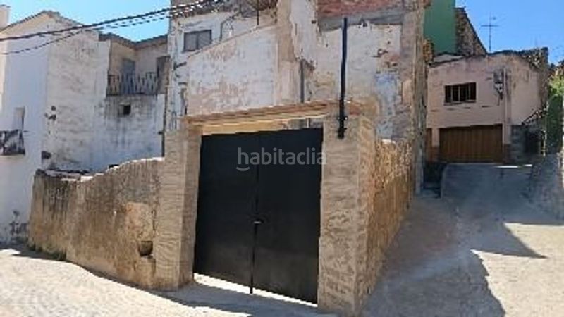 Foto 78fddf57-5d46-4942-bf62-bfaa6deb4646. Finca rústica a calle benitandús 0 a Suera