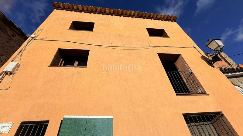 Foto cb34f465-2c8b-4ccc-b28d-1aa2d7fb4f8b. Casa a Castellote