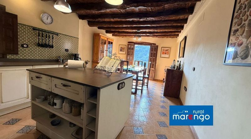 Foto d92d0b7f-76a7-4454-a51c-b48d9c959be3. Casa a Castellote