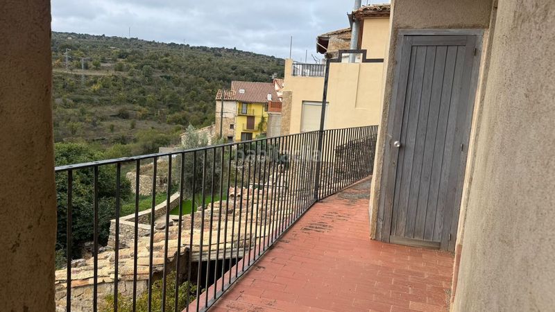 Foto be7eba83-b546-4240-ae83-2eec11e613f0. Chalet en Cinctorres