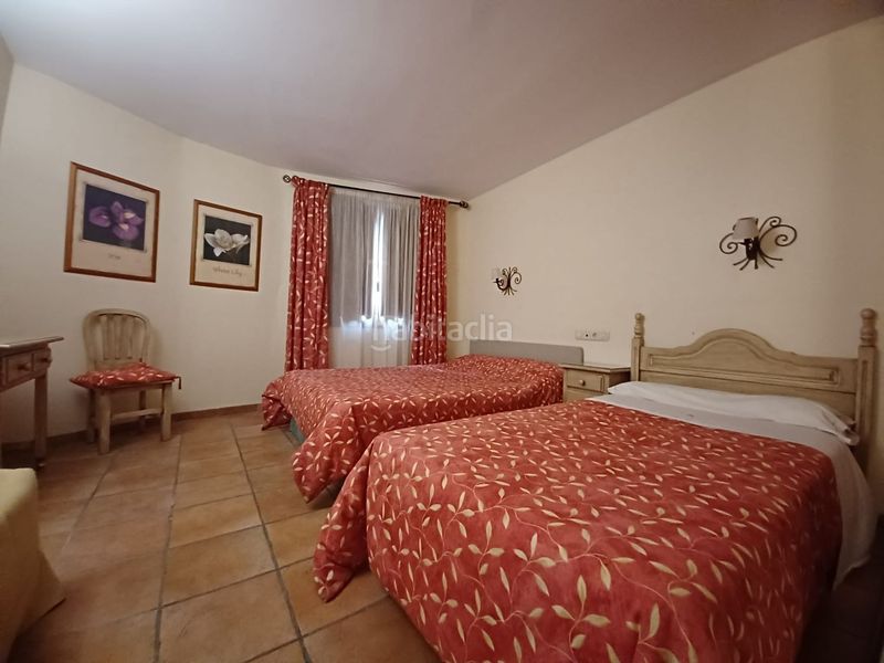 Foto d81401bd-be3f-418e-a19b-0dae12201501. Edificio en Puebla de Arenoso