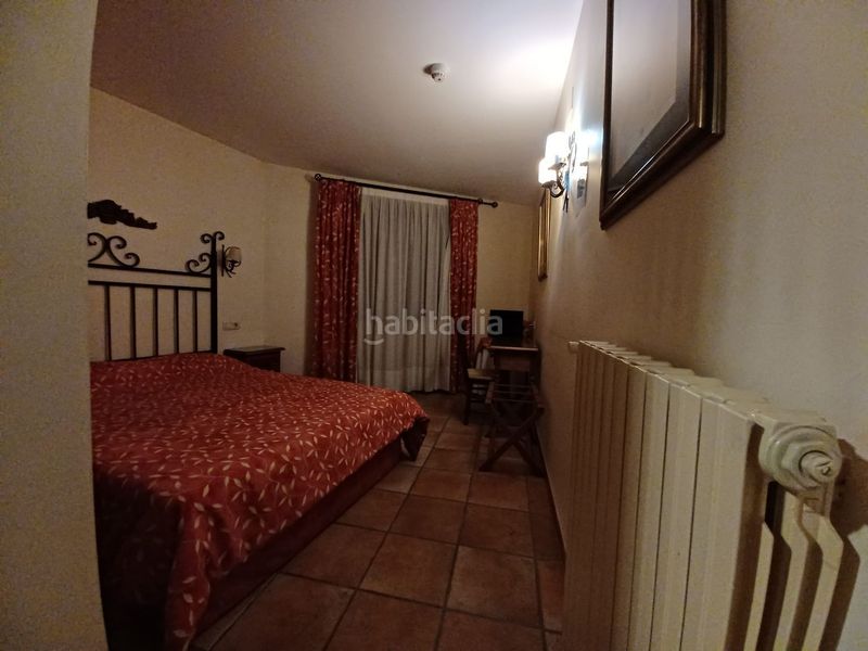 Foto e88e3a9d-74c7-4b8a-ac3d-96d9a9ade4ea. Edificio en Puebla de Arenoso