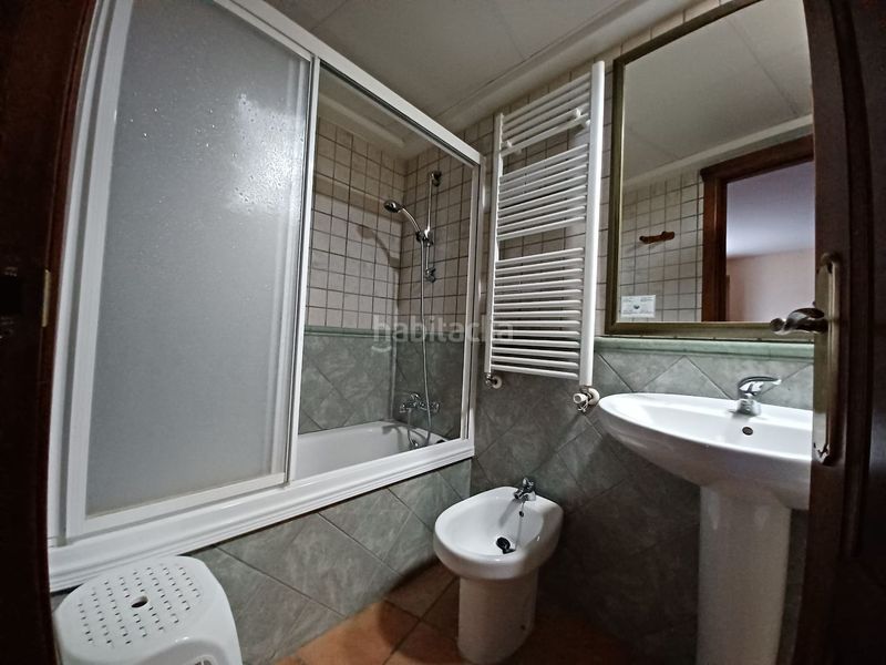 Foto f705b4cb-e23c-40b0-8dcb-3c3981779854. Edificio en Puebla de Arenoso
