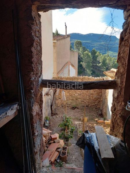 Foto ae856d4b-ef79-42ac-a804-00ce04e0bee1. Casa a Cirat