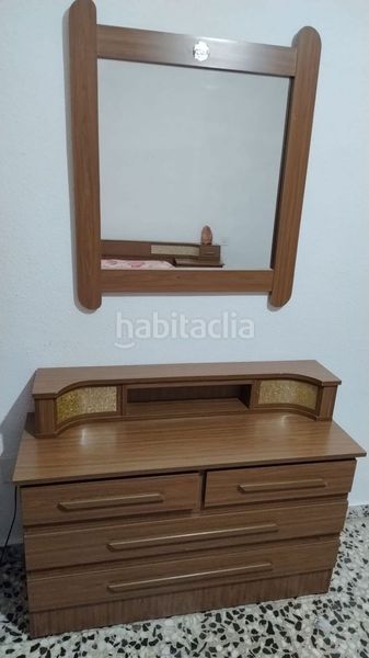 Foto f0f6ed2f-ecc8-4a37-acba-5acba61a06a5. Pis a Bejís